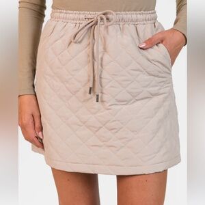 Pink Lily Quilted Beige Short Skirt, size Small